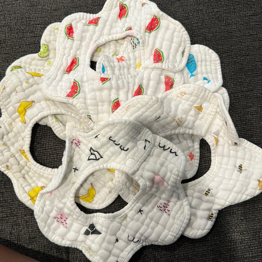 Cute baby bibs